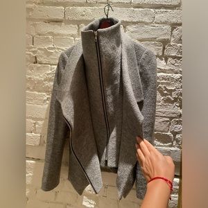 100% wool structured jacket 🩶 size small